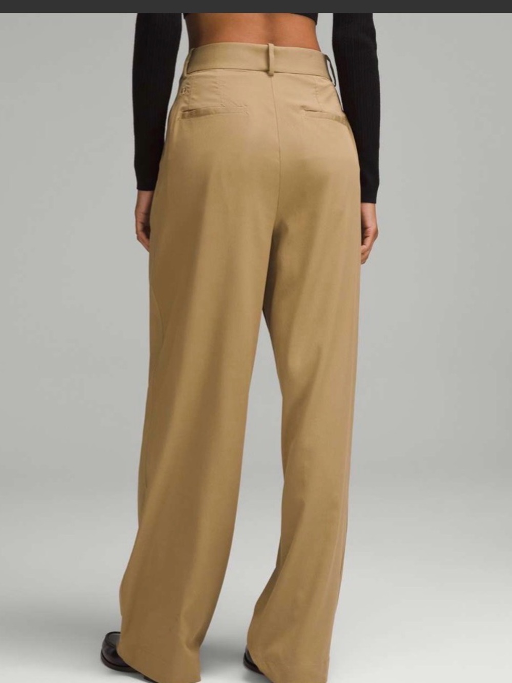 lululemon pleat front high rise Trousers in filbert tan size 0 - Picture 5 of 9